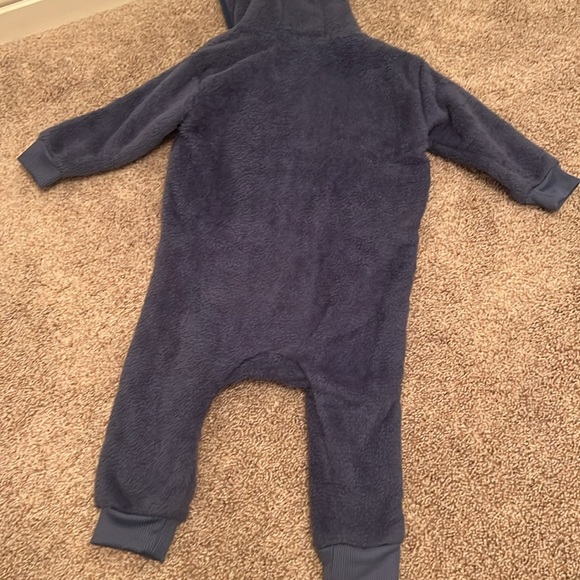 Fleece one piece - Picture 4 of 4